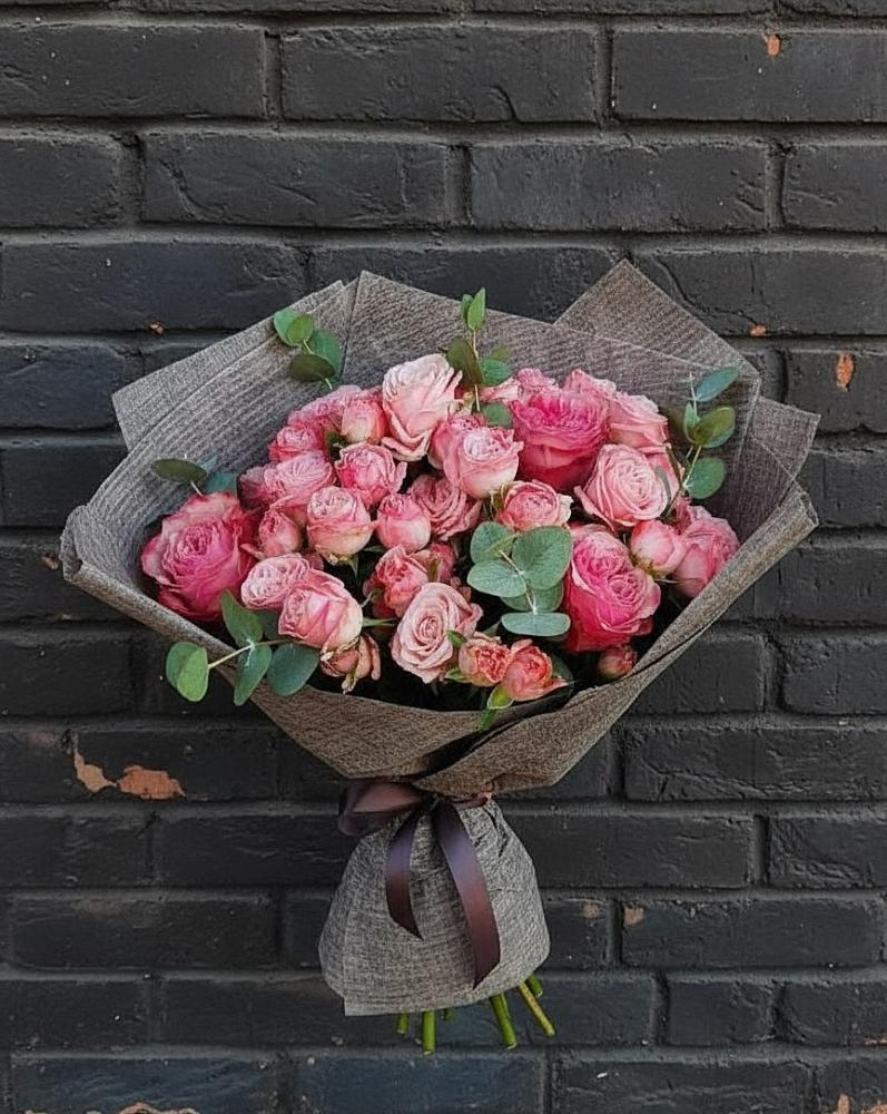 Букет цветов из: Розы в Гурийской