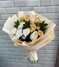 Букет цветов из:  Розы и Хризантемы в Гурийской