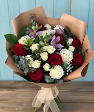 Букет цветов из:  Розы и Альстромерии в Гурийской