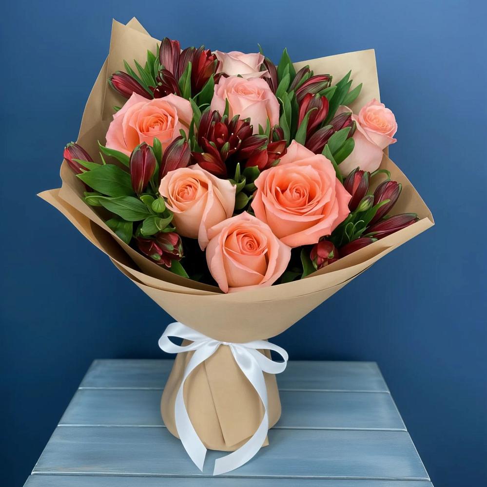 Букет цветов из: Розы и Альстромерии в Гурийской