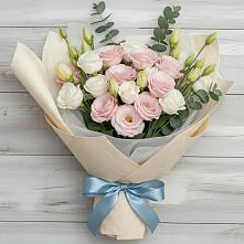 Букет цветов из:  Лизиантусы в Гурийской