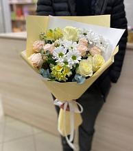 Букет цветов из:  Альстромерии, Розы и Хризантемы #REPLACE_PRED# Гурийской