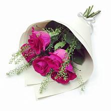 Букет цветов из:  Розы в Гурийской