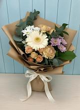 Букет цветов из:  Герберы и Хризантемы в Гурийской