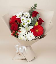 Букет цветов из:  Розы, Хризантемы, Герберы и Лилии в Гурийской