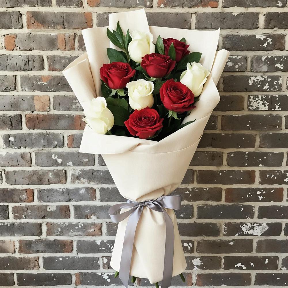 Букет цветов из: Розы в Гурийской