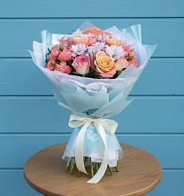 Букет цветов из:  Хризантемы и Розы в Гурийской