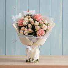 Букет цветов из:  Розы в Гурийской