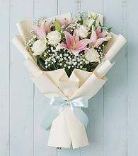 Букет цветов из:  Лилии в Гурийской