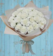 Букет цветов из:  Гвоздики в Гурийской